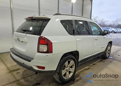 2017 Jeep Compass Sport z USA, uszkodzony, nr VIN 1C4NJCBA2HD148049
